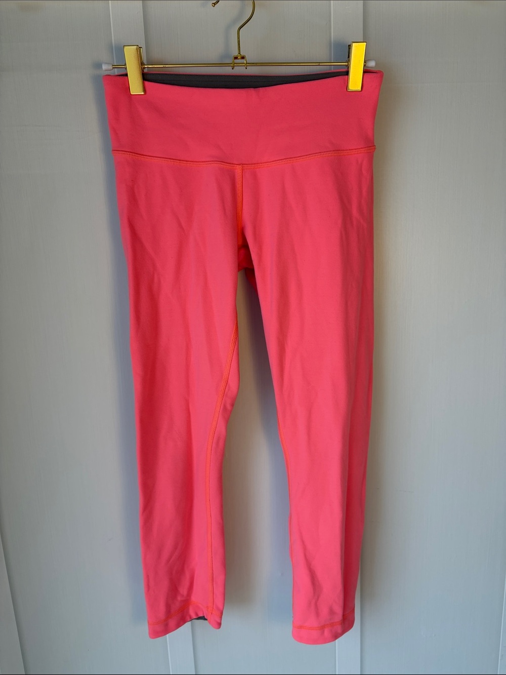 lululemon athletica Coral Pink High-Rise Leggings Capri